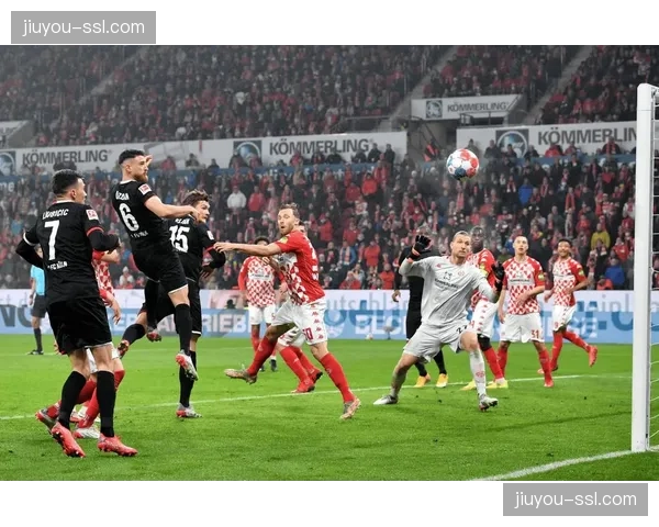 数据复盘：法兰克福vs美因茨，两队合计完成78次攻入进攻三区传递